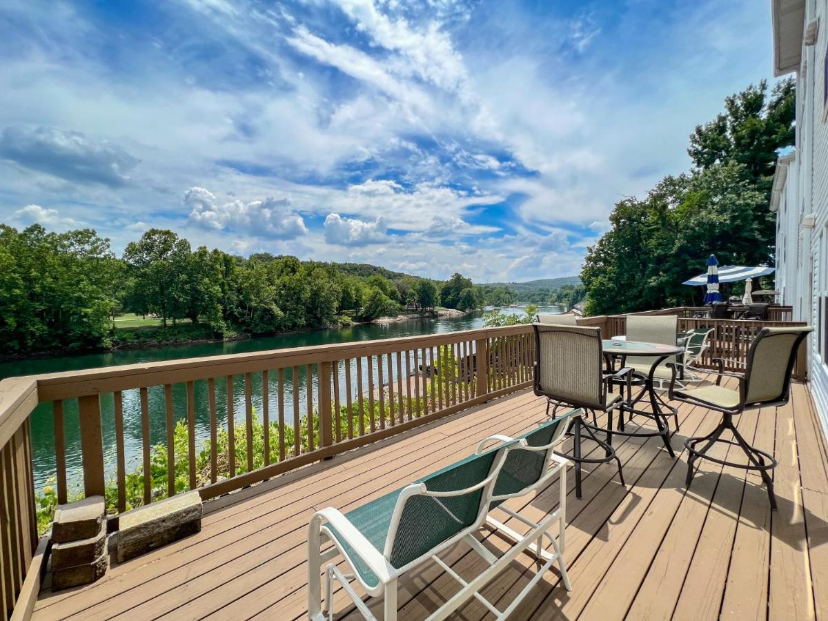Lake Front 2Br Walk-In With Large Deck - Free Tickets Included - 79-1 Бренсон Екстер'єр фото